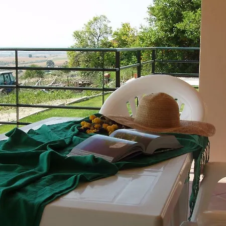 Sevasti Country House Apartament *
