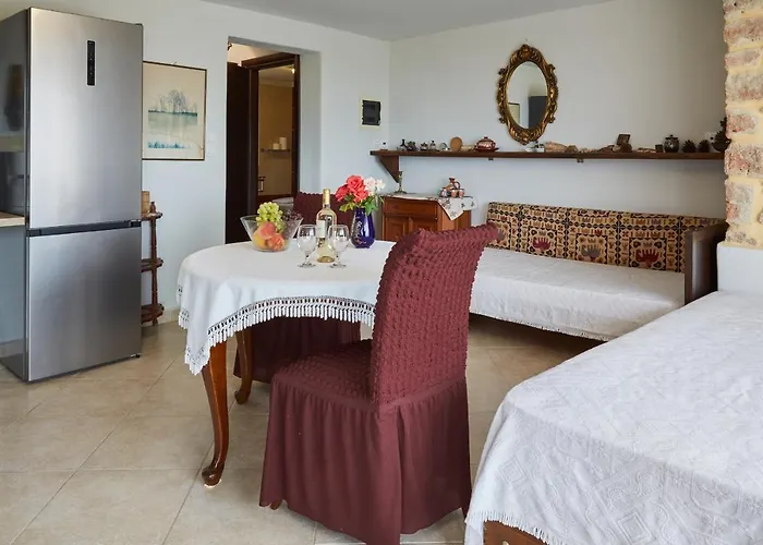 Apartamento Sevasti Country House *
